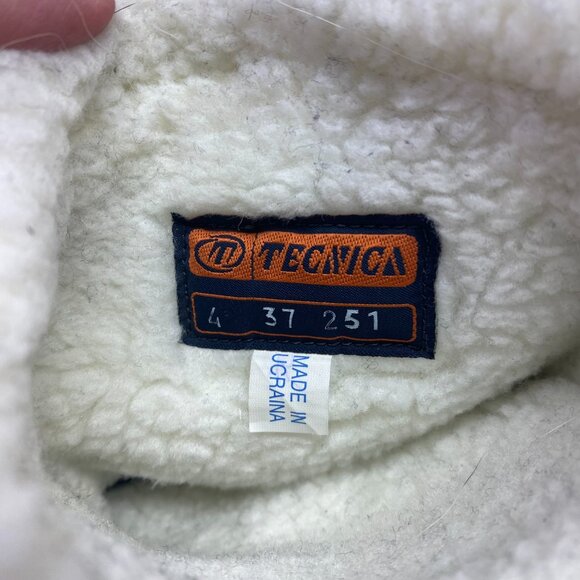 MOON BOOTS TECNICA GREY SUEDE BOOTS - Picture 7 of 10